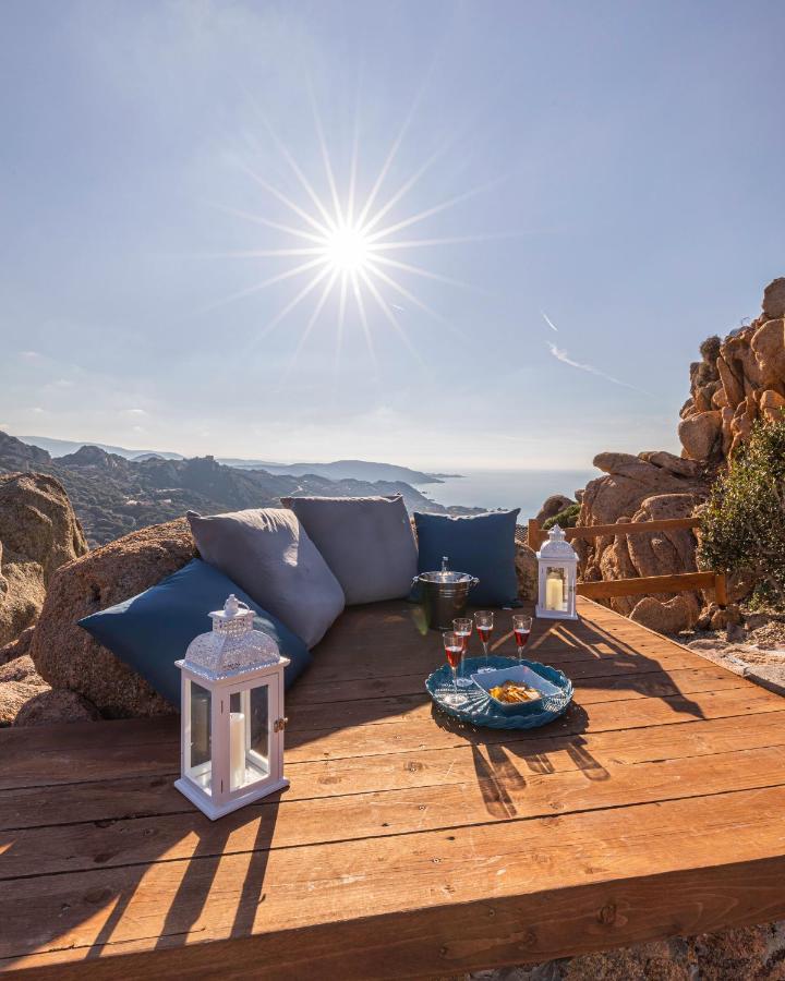 Villa Esmeralda - Free Wifi - With Swimming Pool Коста-Парадізо Екстер'єр фото