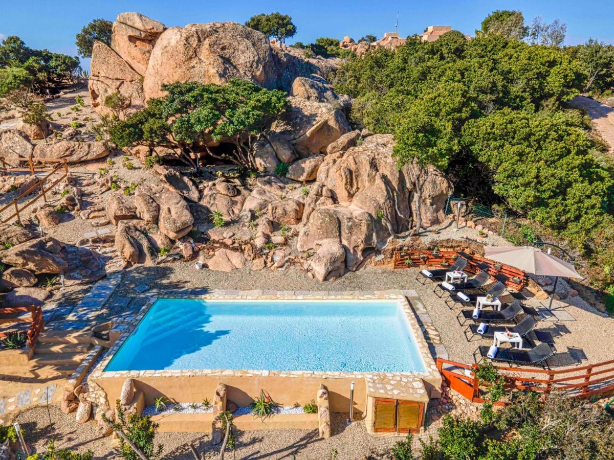 Villa Esmeralda - Free Wifi - With Swimming Pool Коста-Парадізо Екстер'єр фото